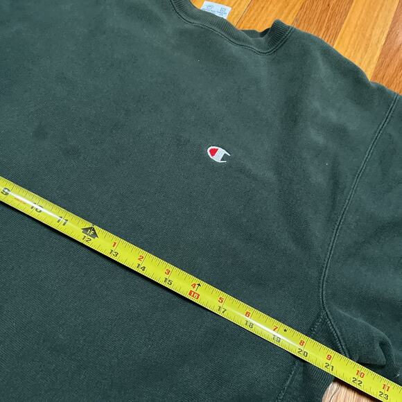 Vintage Reverse Weave Champion Cropped Crewneck XL Grunge Thrashed Paint USA - Picture 4 of 9